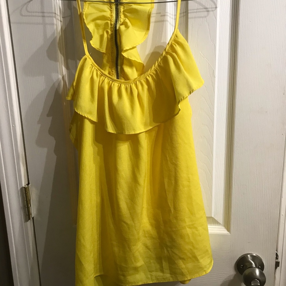 Charming Charlie Top!